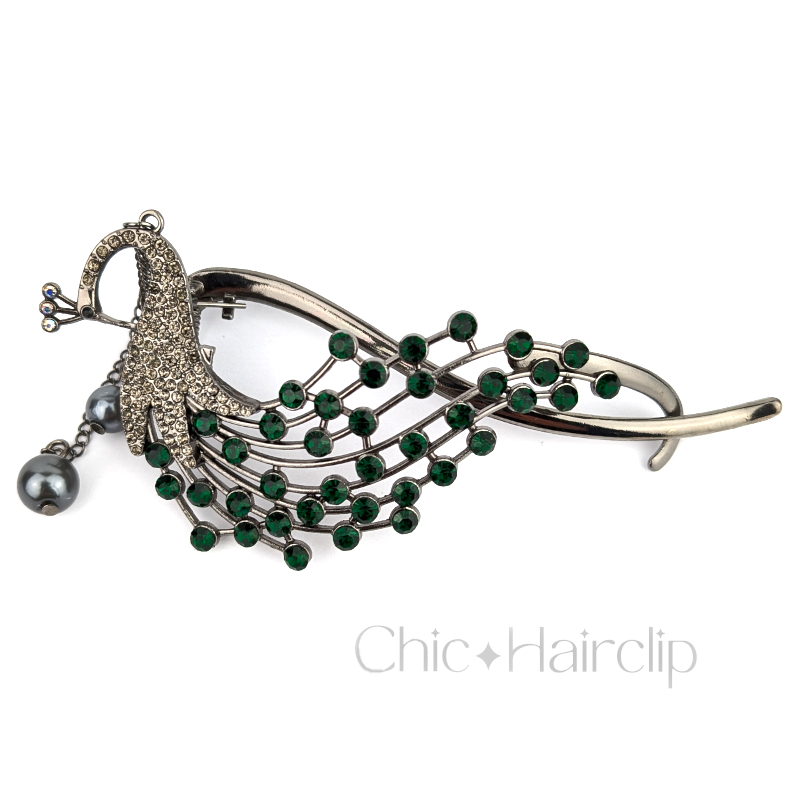 barrette cheveux en métal originale chic pour des coiffures réussies et modernes en chignon
