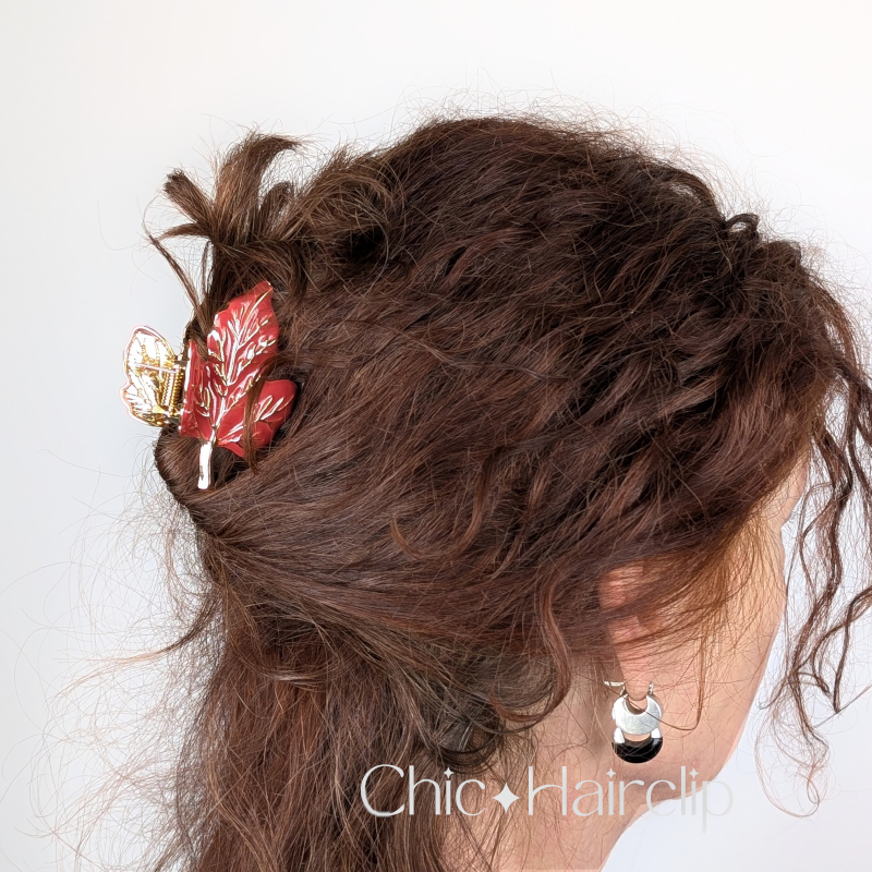 Pince cheveux en métal doré pour de jolies coiffures rapides et faciles et un très bon maintien
