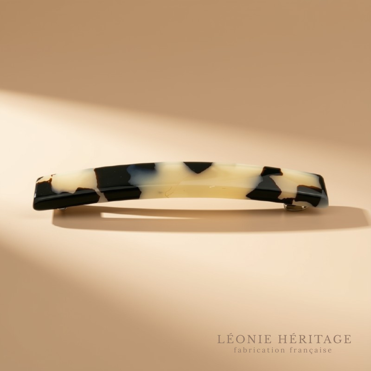 Barrette plate cheveux très fins