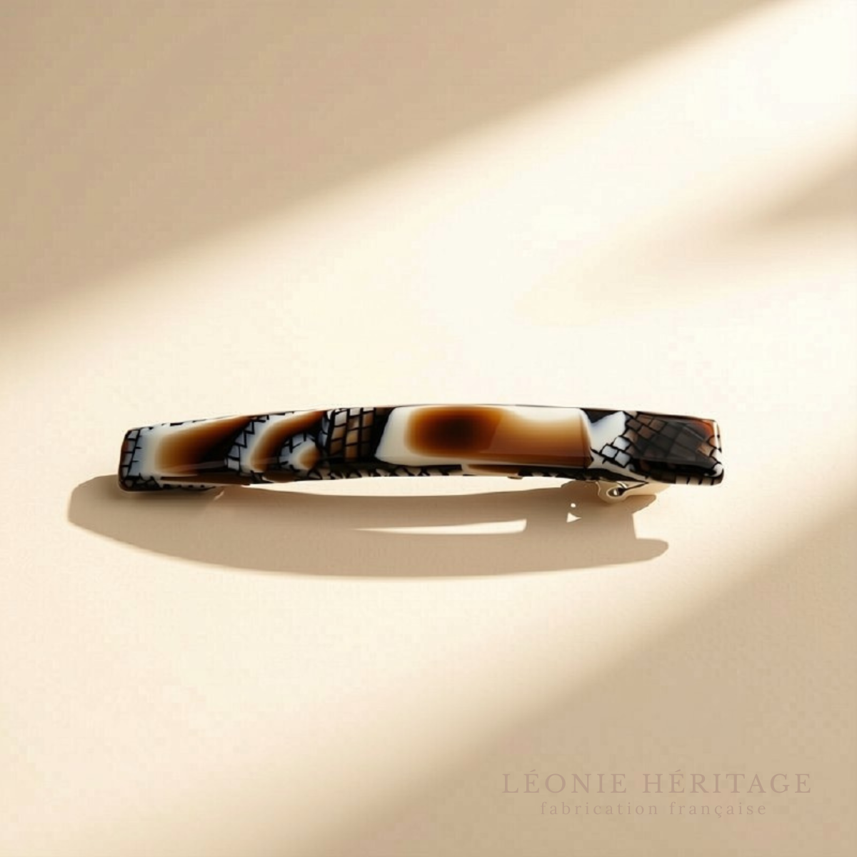 Barrette plate cheveux très fins