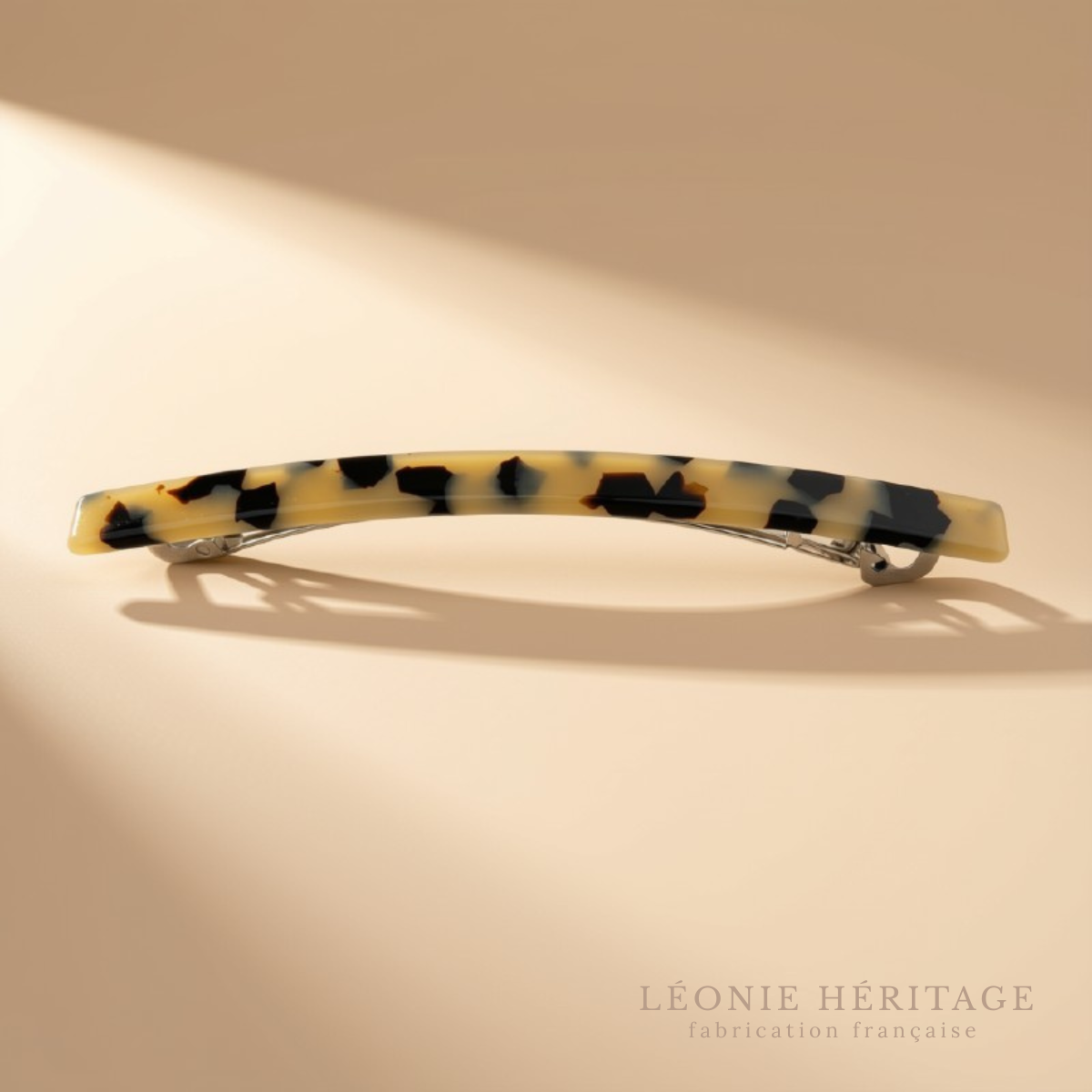 Barrette fine et longue cheveux fins
