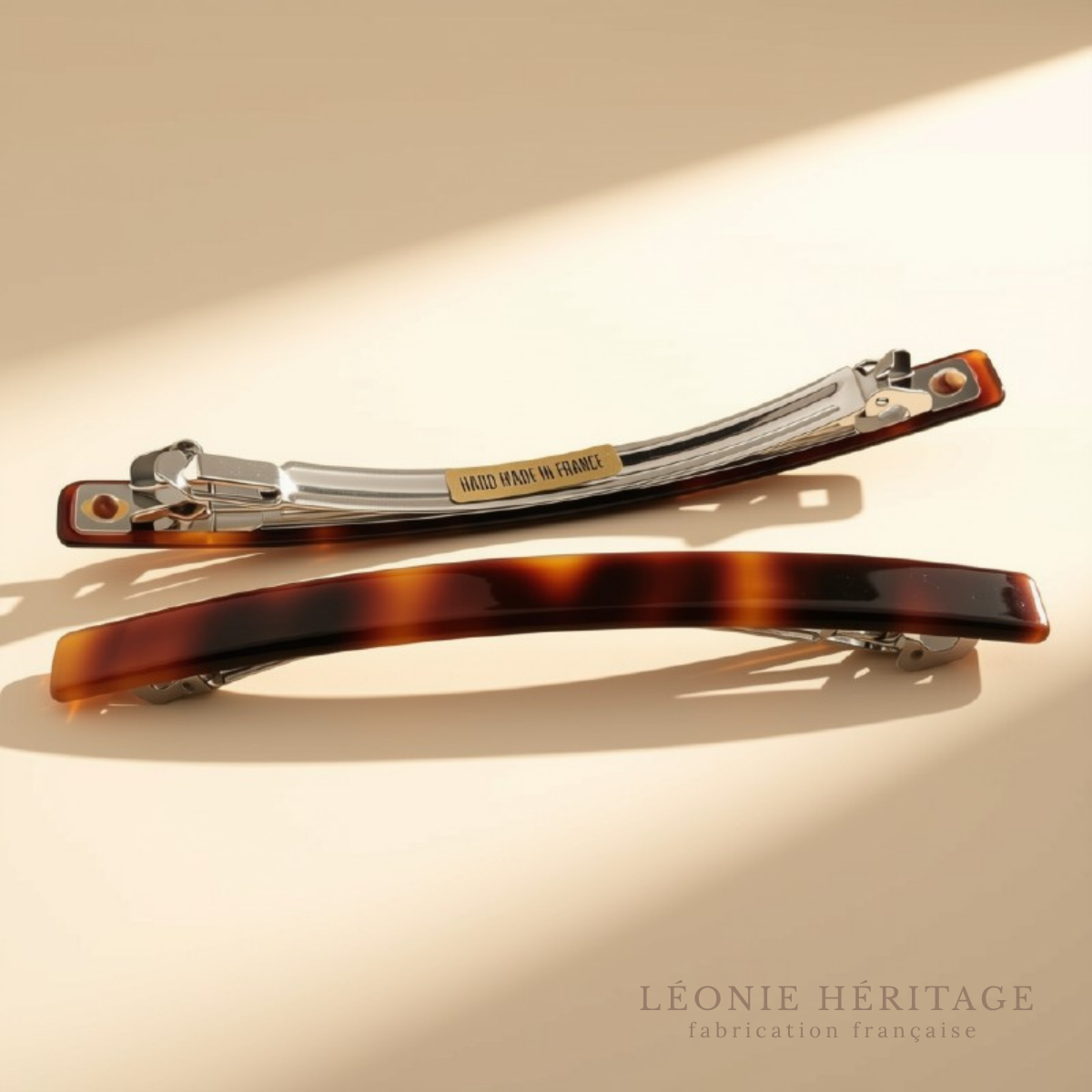 Barrette fine et longue cheveux fins